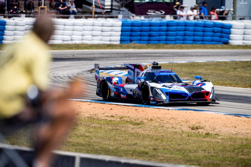 Kevin Magnussen skuffet efter mislykket Sebring
(Foto: BMW M Motorsport)